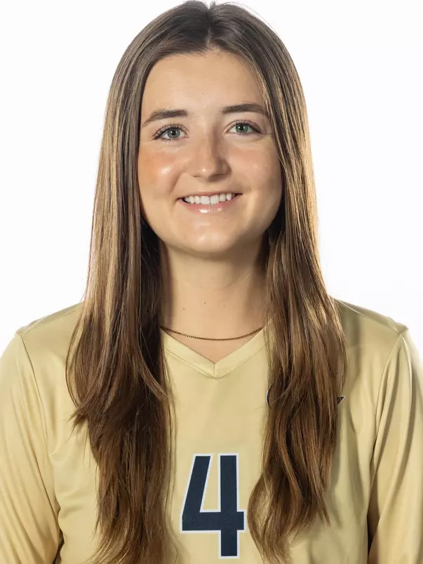 Addie Feek headshot