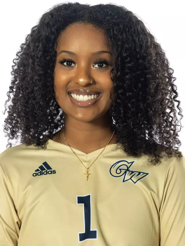 Salem Yohannes headshot