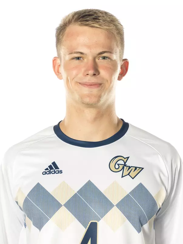 Aaron Kronenberg headshot