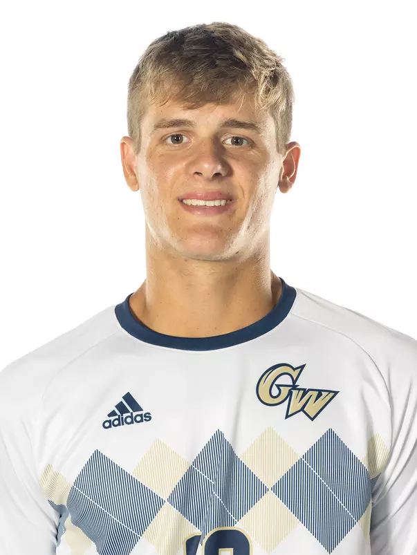 Nico Krueger headshot