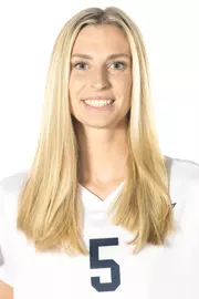 Madi Coyne headshot