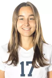 Haley Curtis headshot