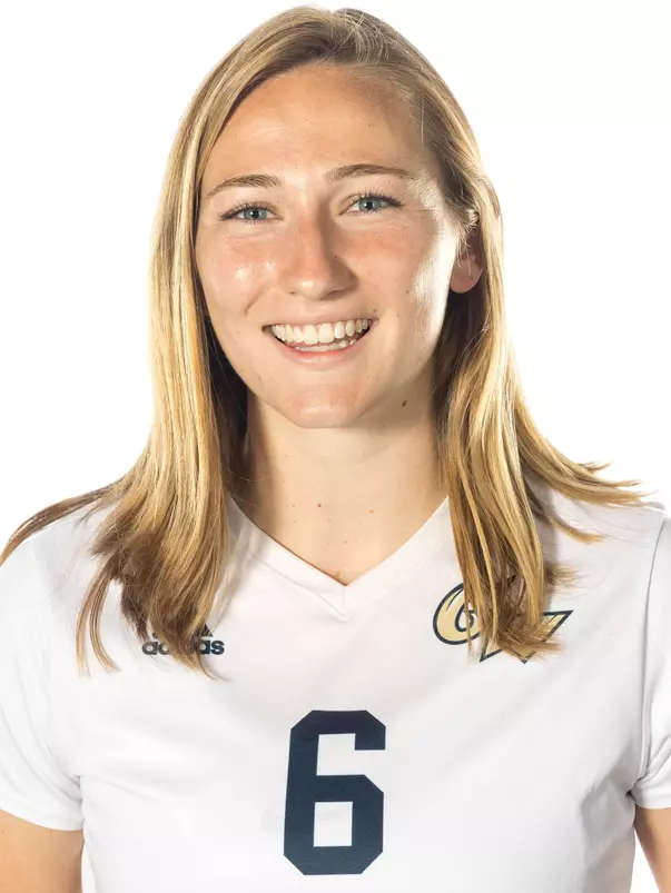 Cammie Dopke headshot