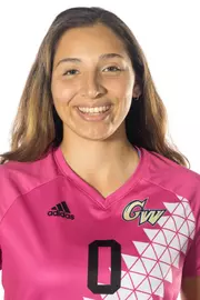 Erica Lorenzana headshot