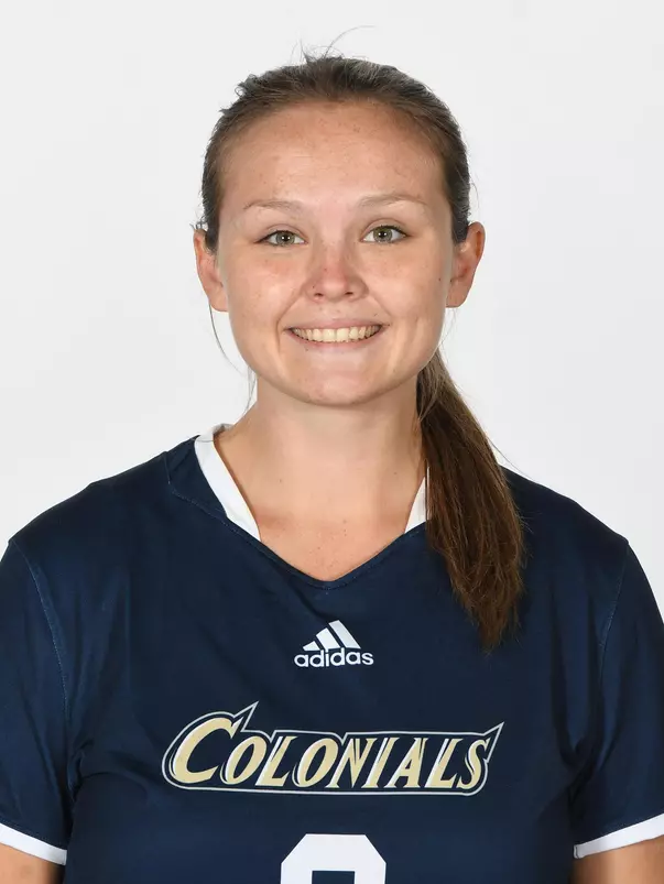 Alana Greene headshot