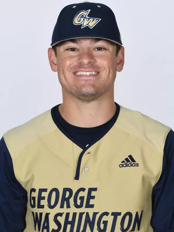 Harrison Cohen headshot