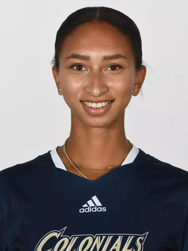 Kianah Watson headshot