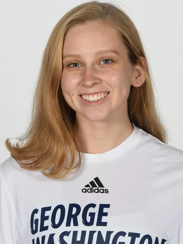 Molly Kieft headshot