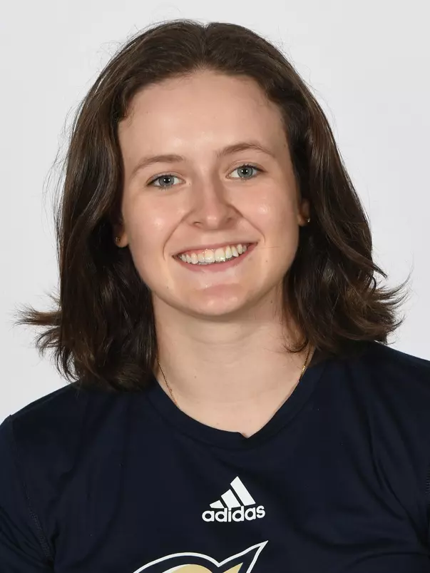 Lara McNaughten headshot