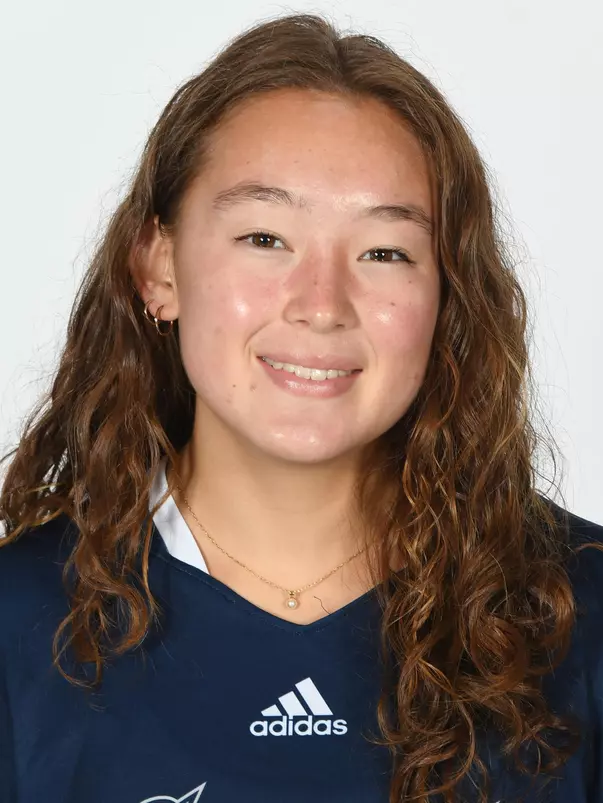 Emily Mowbray headshot