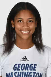 Ananda Smith headshot