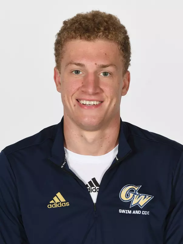 Dylan Arzoni headshot