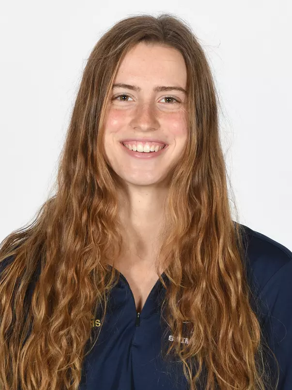 Rebecca Brown headshot