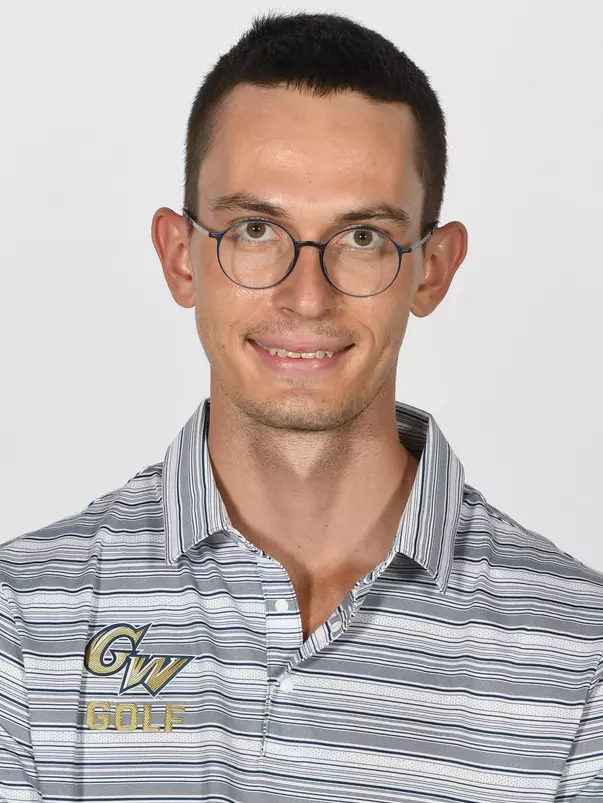 Jakub Hrinda headshot