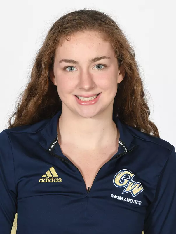 Erin McCarthy headshot