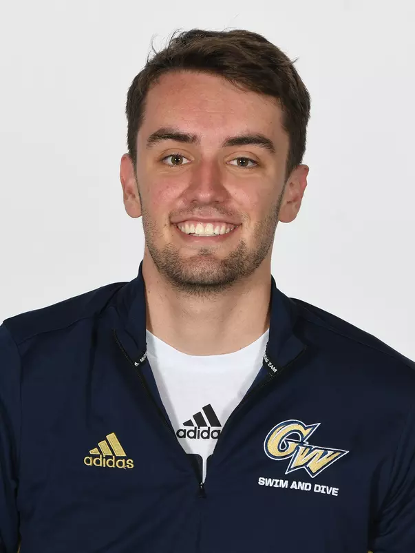 Ian Molloy headshot
