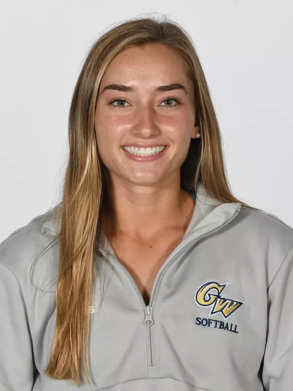 Gabby Polsky Headshot