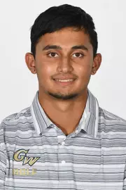 Arav Patel headshot