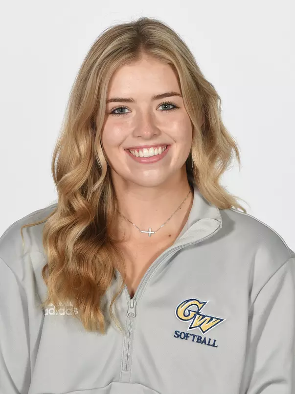 Abby Schaub Headshot