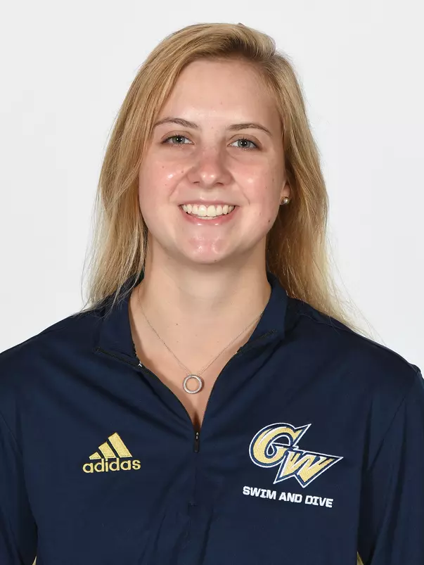 Courtney Siciski headshot