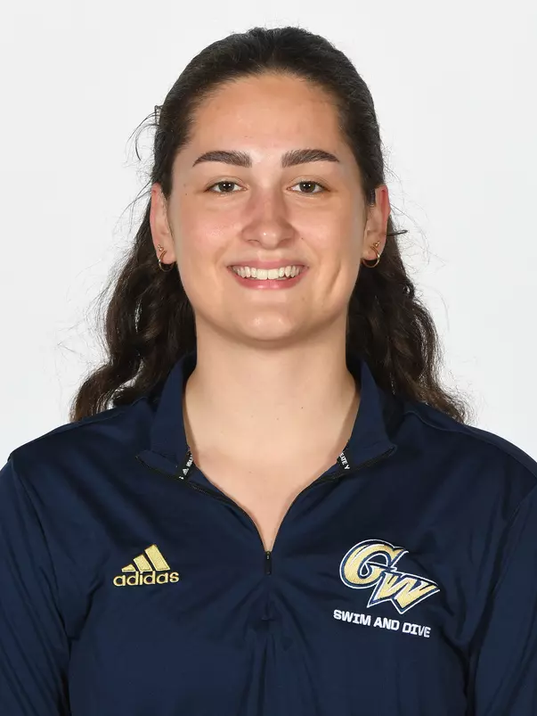 Rebecca Smolcic headshot