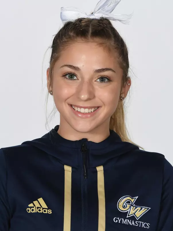 Marlee York headshot