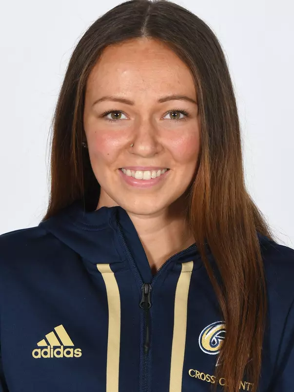 Juila Dempsey headshot