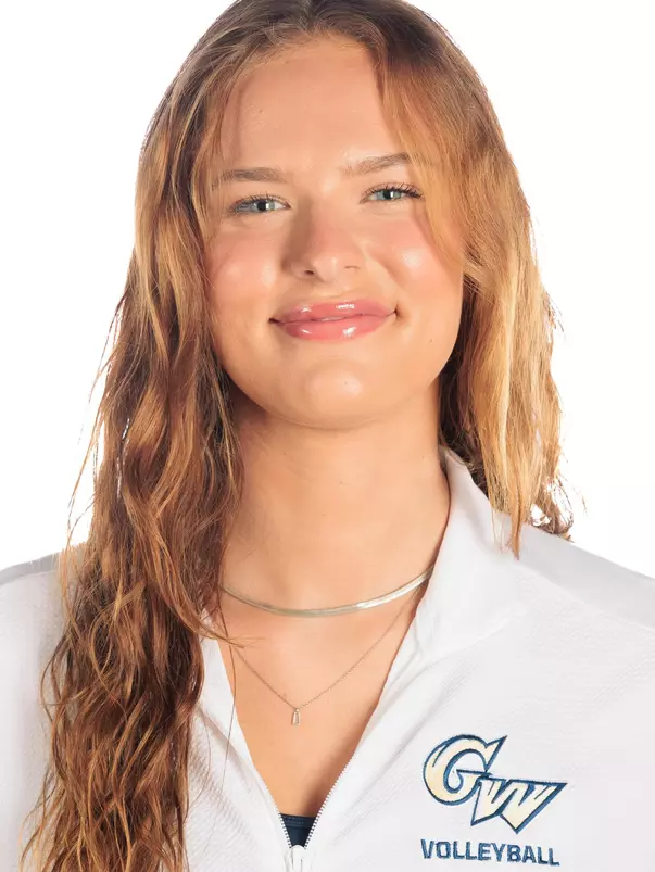 Liv Womble headshot