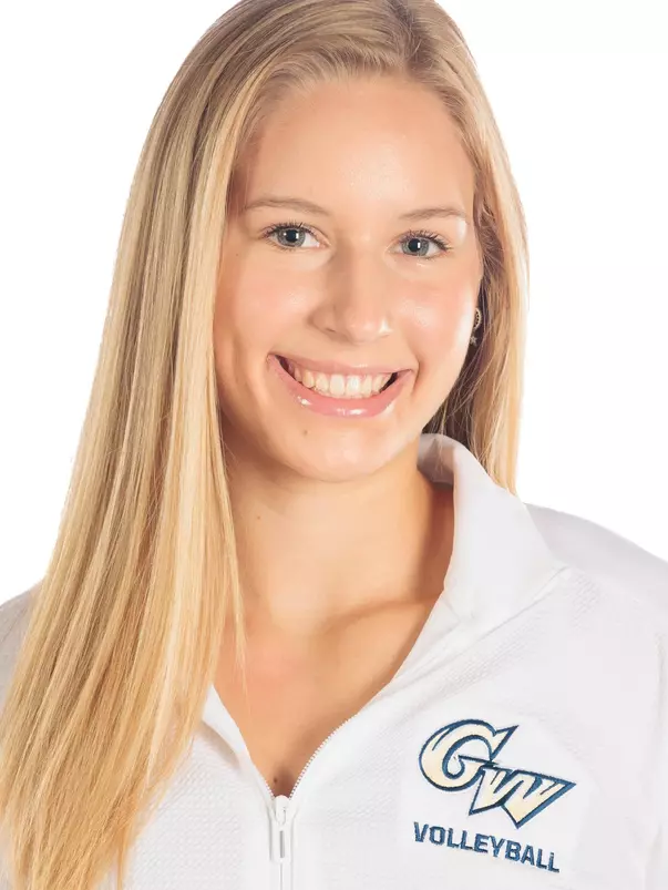 Penelope Heipler headshot