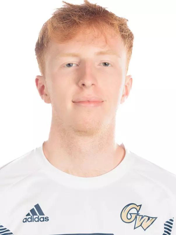 Connor Braun headshot