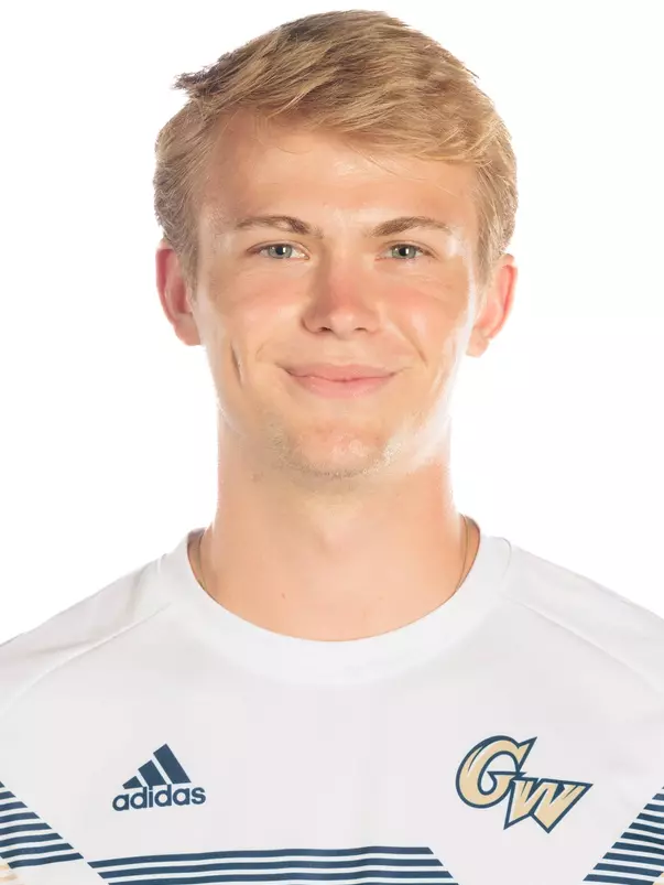 Aaron Kronenberg headshot