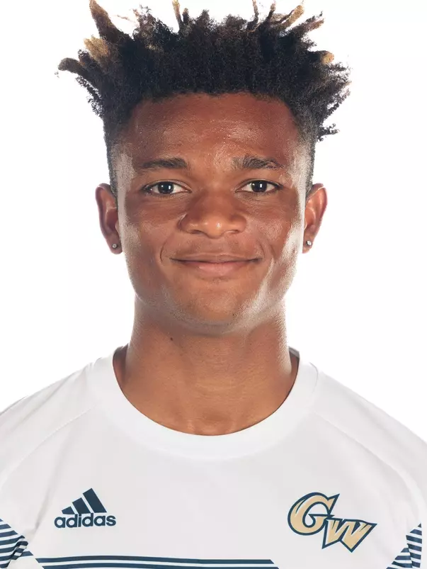 Elias Norris headshot