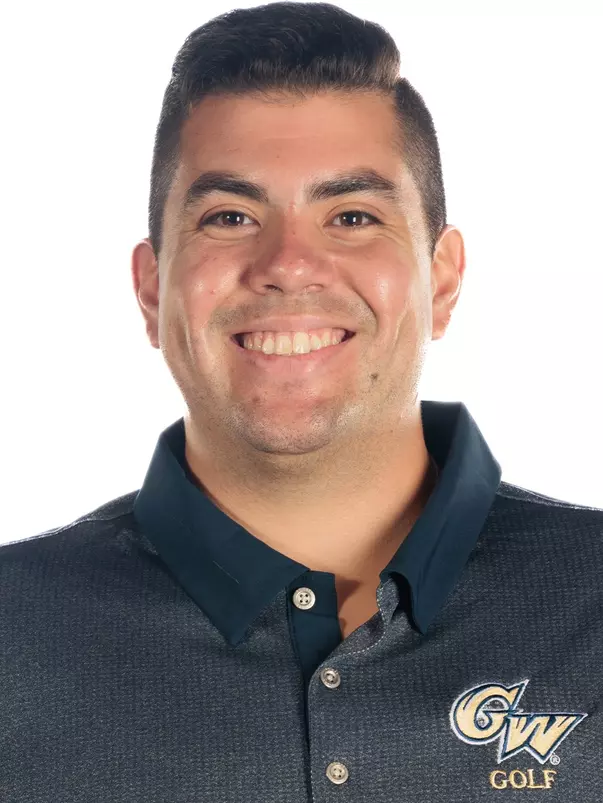 Jason Nunez headshot