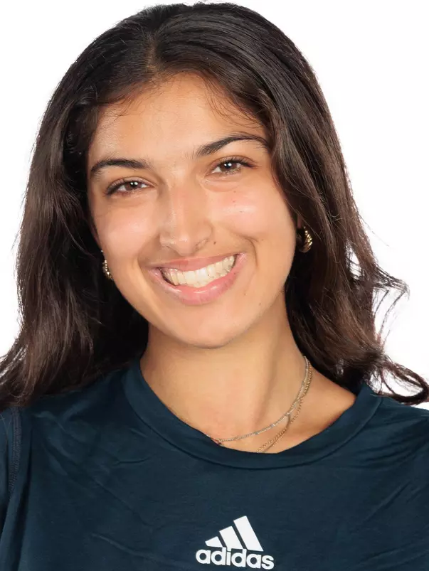 Chandra Desai headshot