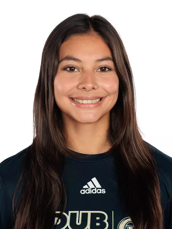 Reese Torres Headshot