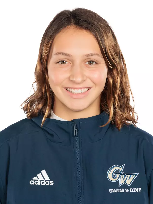 Olivia Paquette Headshot