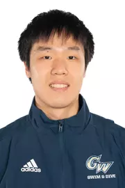 Zach Hu Headshot