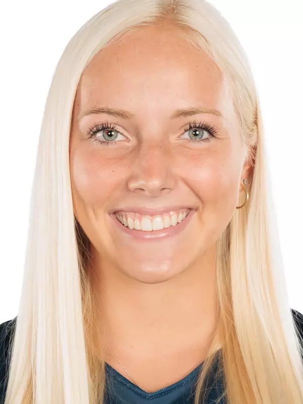 Everly Kessler headshot