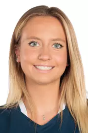 Ashley Geyer headshot