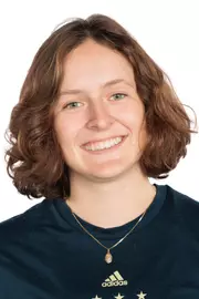 Lara McNaughten headshot