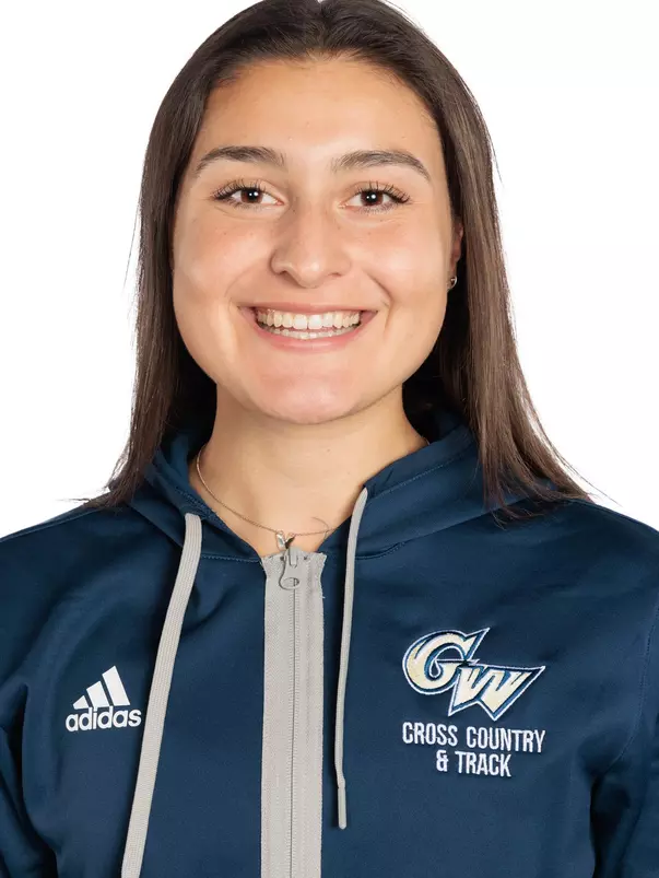 Julia Potter Headshot