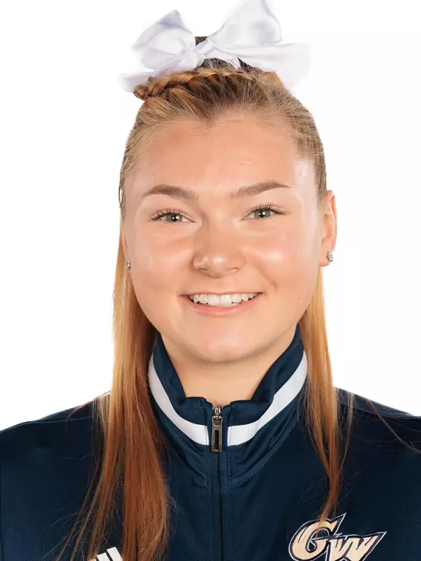 Deana Sheremeta headshot