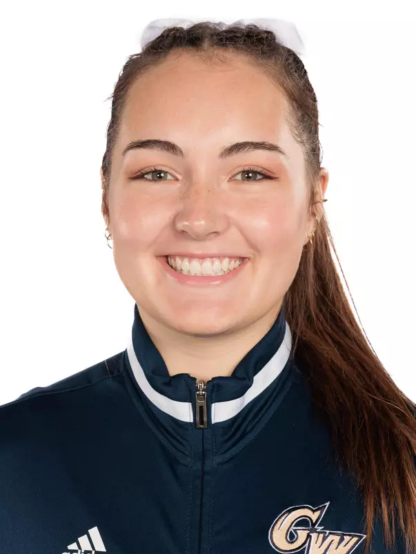 Hannah Munnelly headshot