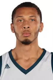 Amir Harris headshot