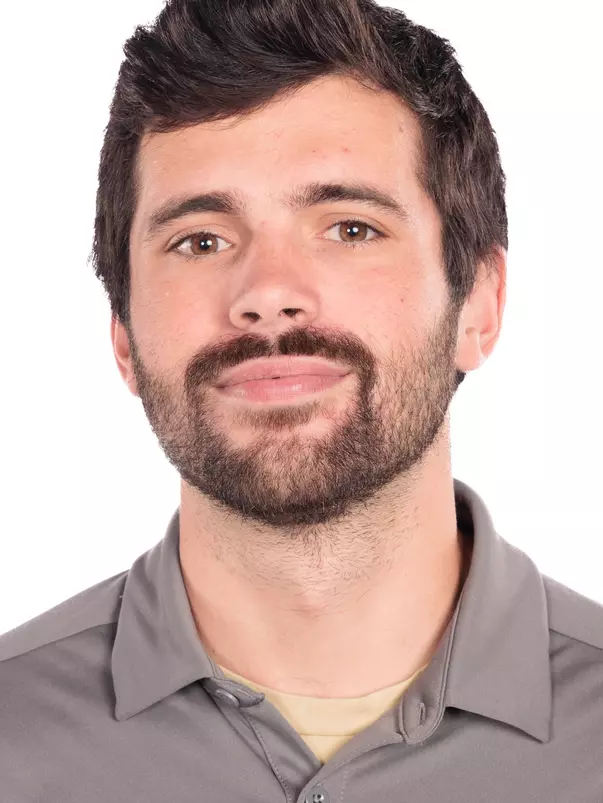 Avery Nevin headshot