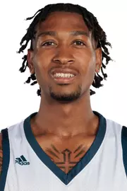 Daniel Nixon headshot