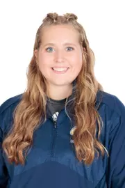 Natalie Cox 2023 Headshot