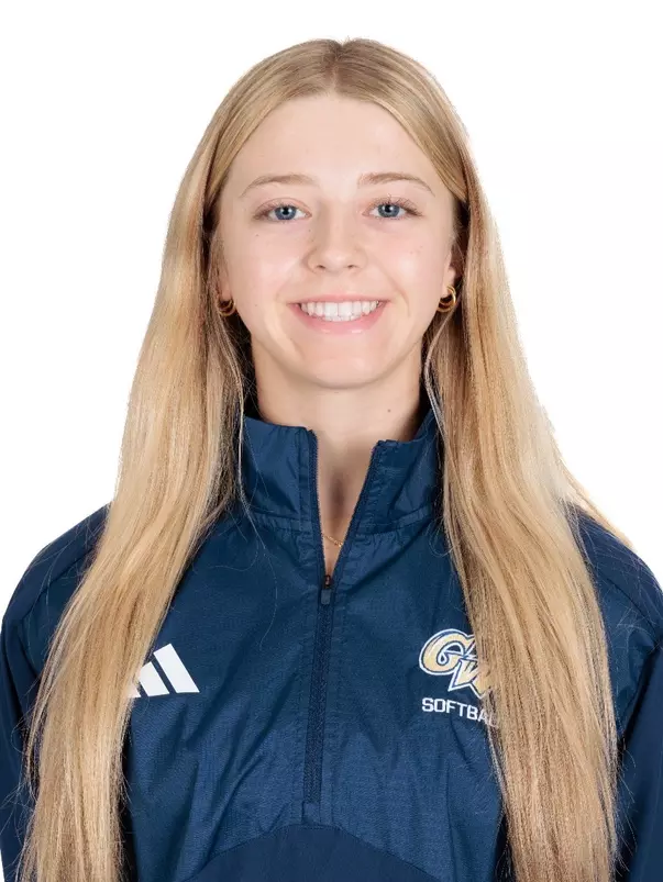 Mandy Lauth 2023 Headshot