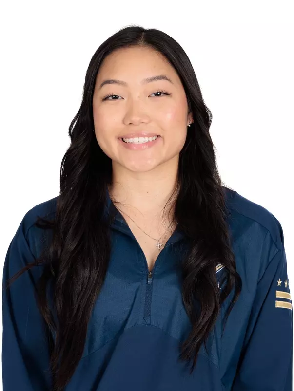 Daniella Lew 2023 Headshot