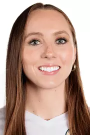 Elizabeth Drelling headshot